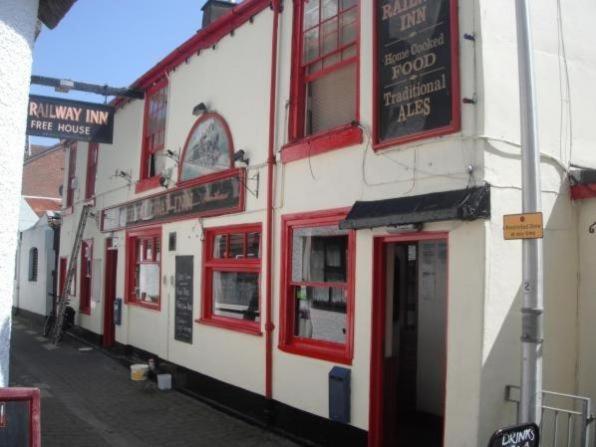 The Railway Inn Dawlish Buitenkant foto