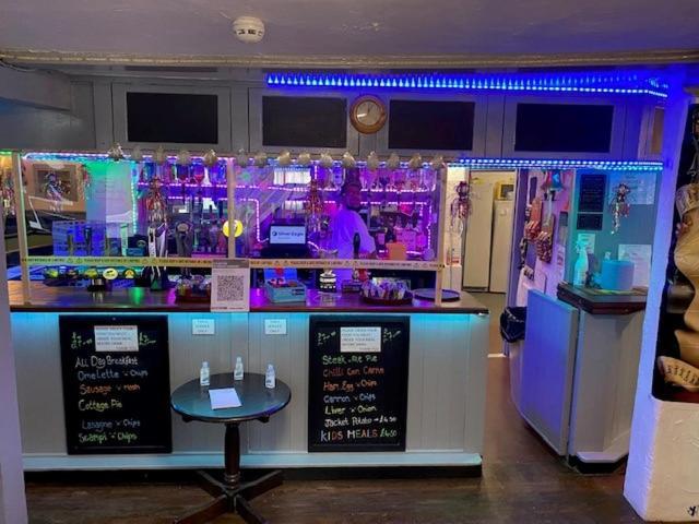 The Railway Inn Dawlish Buitenkant foto